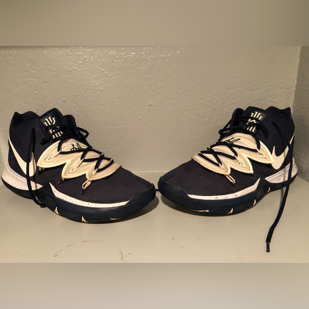 Nike Kyrie Irving 5